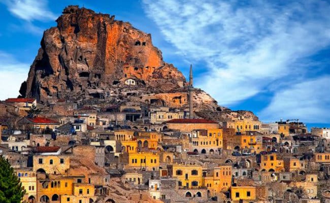 Uçhisar Kalesi - Nevşehir